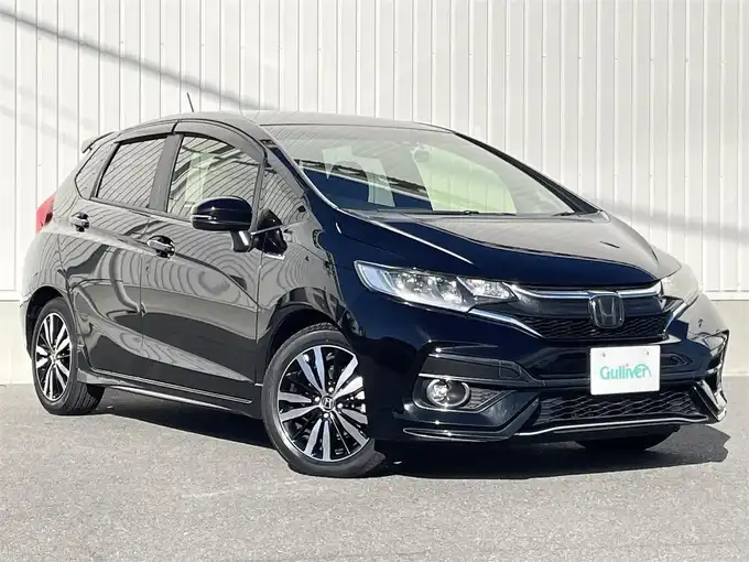 新着情報“フィットハイブリッドハイブリッド・S ホンダセンシング”2018年式クリスタルブラックパール入荷しました！