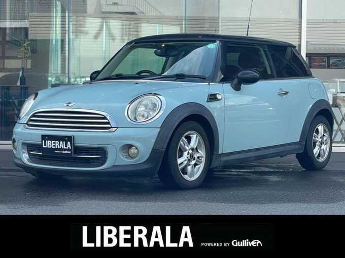 新着情報“ＭＩＮＩクーパー”2011年式アイスブルー入荷しました！