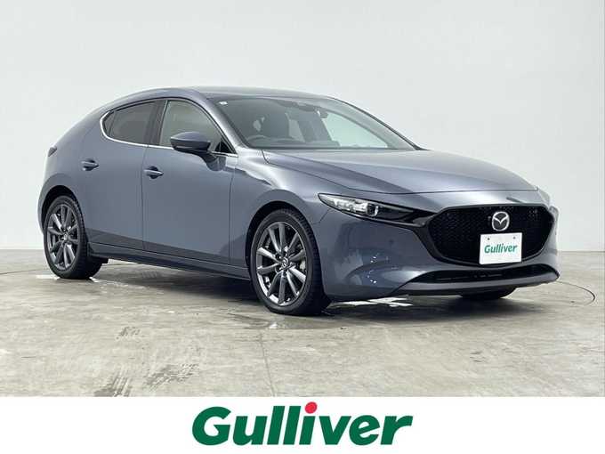 新着情報“ＭＡＺＤＡ３ファストバック15Sツーリング”2020年式ポリメタルグレーM入荷しました！