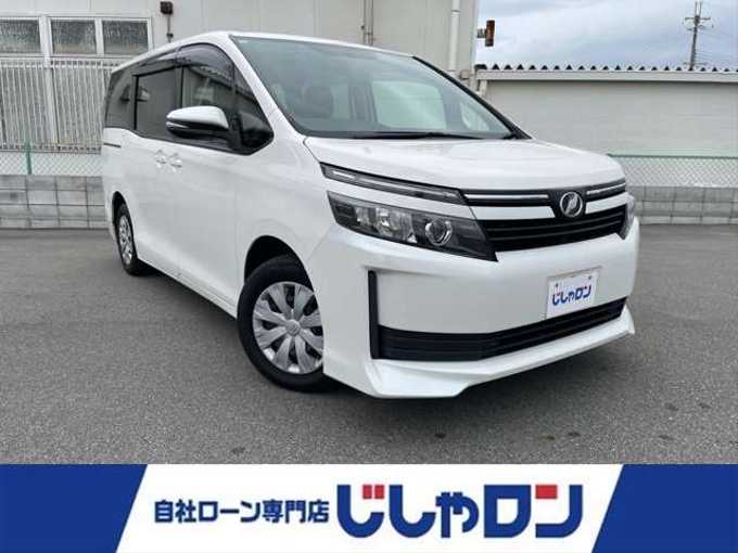 新着情報“ヴォクシーX”2016年式ホワイトパールクリスタルシャイン入荷しました！