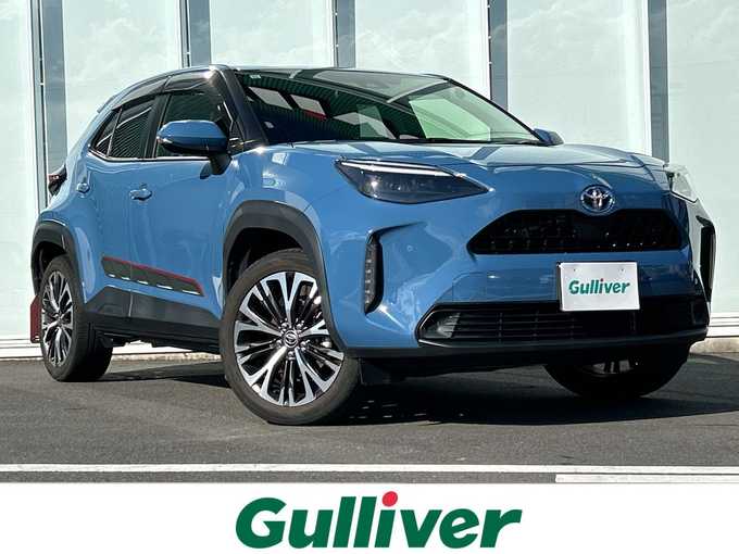 新着情報“ヤリスクロスハイブリッドZ”2021年式グレイッシュブルー入荷しました！