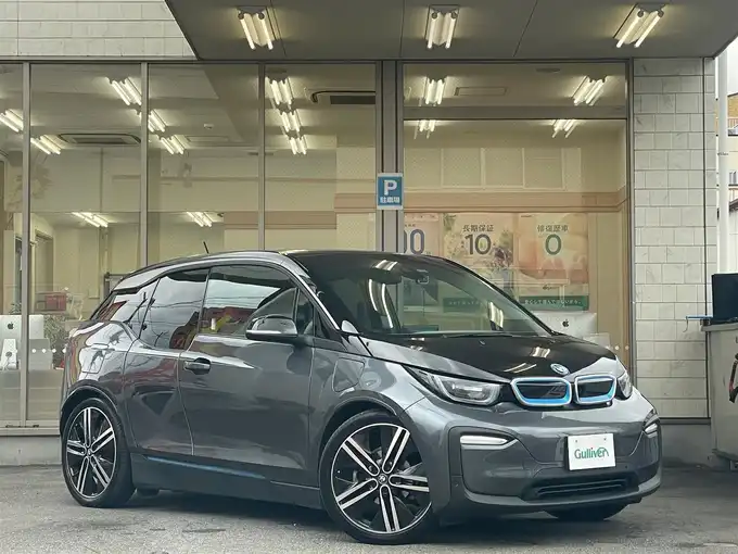 新着情報“ｉ３レンジ・エクステンダー装備車”2020年式グレーⅡ入荷しました！
