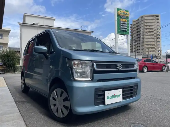 新着情報“ワゴンＲハイブリッドFX”2019年式フィズブルーパールメタリック入荷しました！