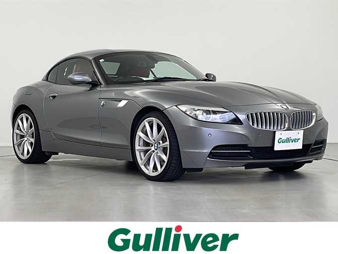 新着情報“Ｚ４sDrive20i”2012年式グレイシャーシルバー入荷しました！