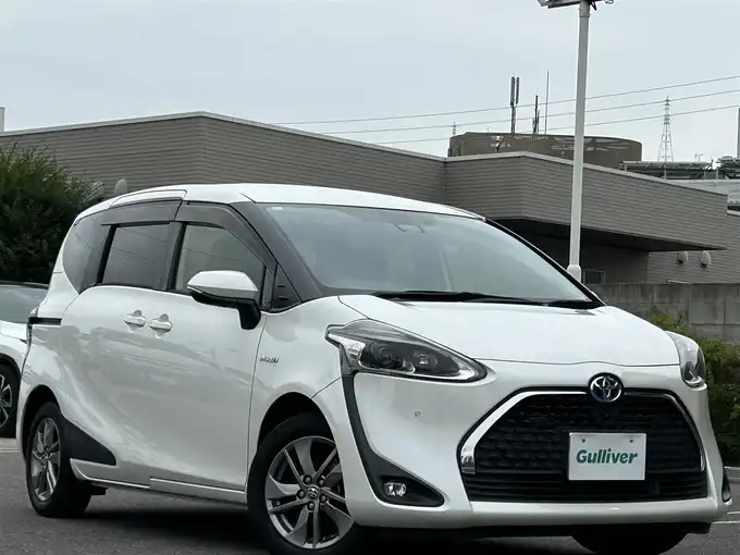 新着情報“シエンタハイブリッド ファンベースG”2019年式ホワイトパールクリスタルシャイン入荷しました！