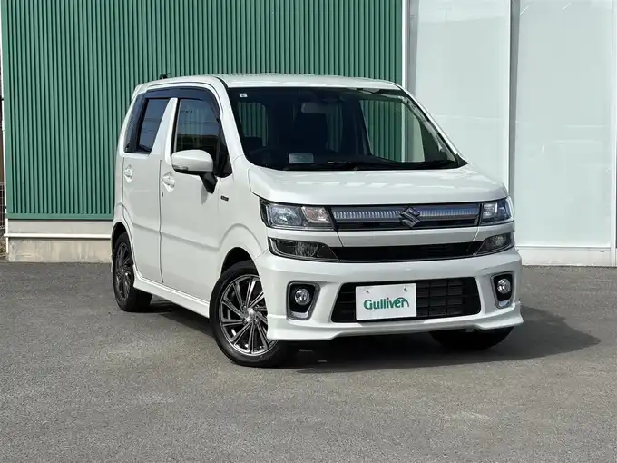 新着情報“ワゴンＲハイブリッドFZ セーフティパッケージ装着車”2017年式ピュアホワイトP入荷しました！