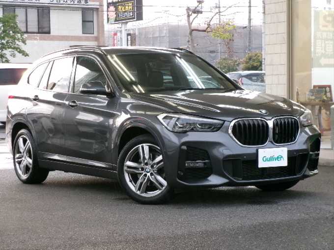 新着情報“Ｘ１xDrive 18d Mスポーツ”2019年式ミネラルグレー入荷しました！