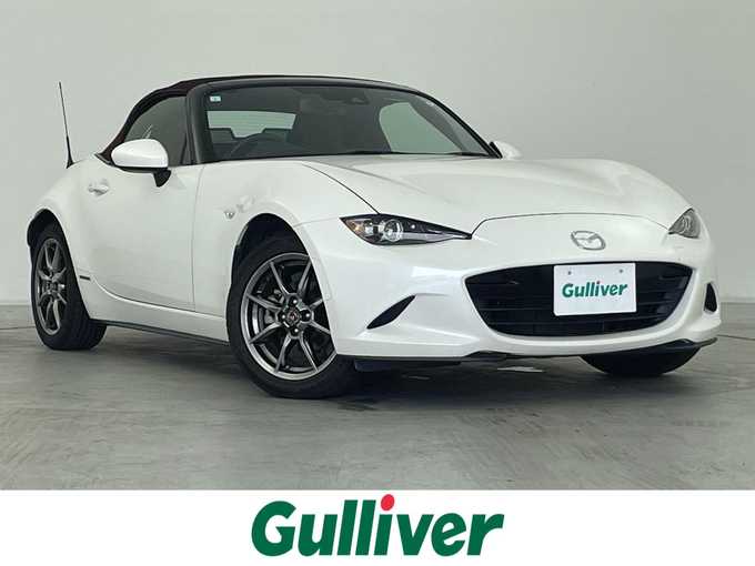 新着情報“ロードスター100周年特別記念車”2021年式スノーフレイクホワイトパールマイカ入荷しました！