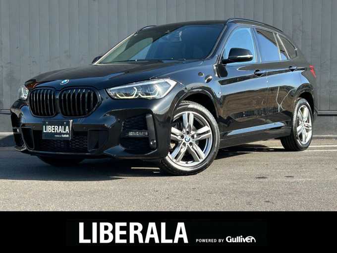 新着情報“Ｘ１xDrive 18d Mスポーツ”2020年式サファイアブラックP入荷しました！
