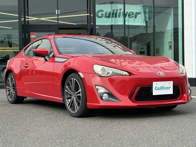 新着情報“８６GT”2012年式ライトニングレッド入荷しました！