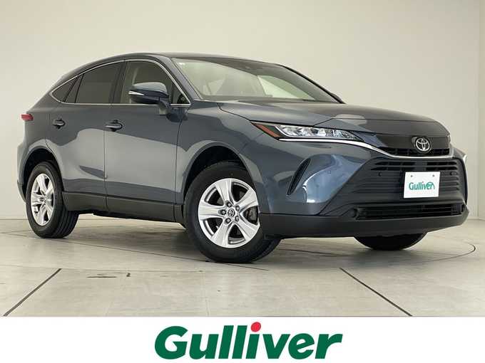 新着情報“ハリアーS”2022年式スレートグレーメタリック入荷しました！