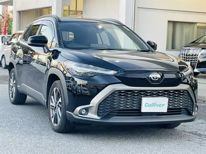 新着情報“カローラクロスZ”2023年式アティチュードブラックマイカ入荷しました！