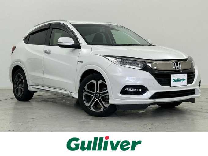 新着情報“ヴェゼルハイブリッドZ・ホンダセンシング”2018年式プラチナホワイトパール入荷しました！