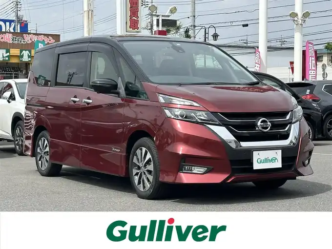 新着情報“セレナハイウェイスター”2017年式マルーンレッド 2トーン入荷しました！