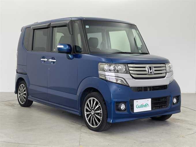 新着情報“Ｎ－ＢＯＸカスタムG・ターボパッケージ”2013年式プレミアムダイナミックブルーパール入荷しました！