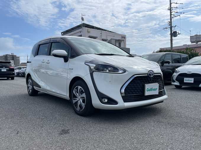 新着情報“シエンタハイブリッドG クエロ”2019年式パール入荷しました！