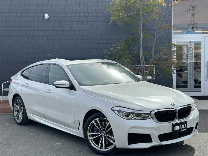 新着情報“６シリーズ630i グランツーリスモ Mスポーツ”2018年式ミネラルホワイト入荷しました！
