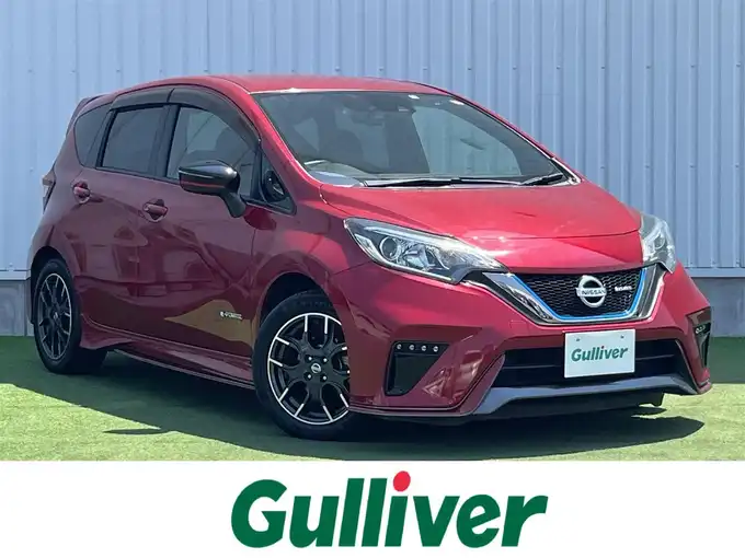 新着情報“ノートe－パワーニスモ”2018年式ガーネットレッド入荷しました！