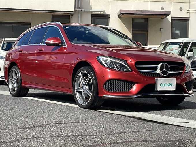 新着情報“ＣクラスステーションワゴンC200 ステーションワゴン スポーツ”2014年式ヒヤシンスレッド入荷しました！