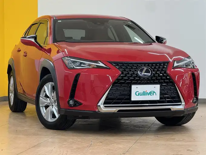 新着情報“ＵＸUX250h バージョンC”2019年式マダーレッド入荷しました！