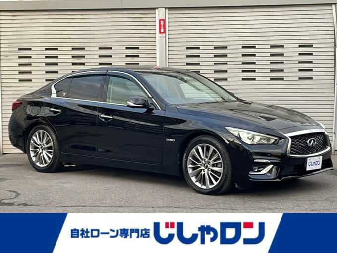 新着情報“スカイライン350GT FOUR ハイブリッド タイプP”2018年式スーパーブラック入荷しました！