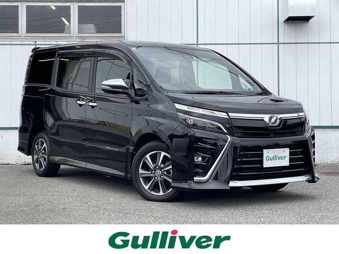 新着情報“ヴォクシーZS 煌Ⅱ”2019年式ブラック入荷しました！