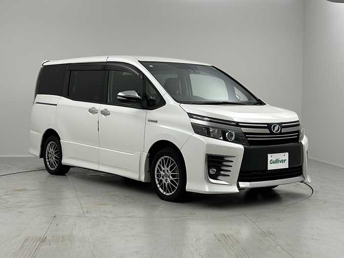 新着情報“ヴォクシーハイブリッドZS 煌Ⅱ”2016年式ホワイトパールクリスタルシャイン入荷しました！