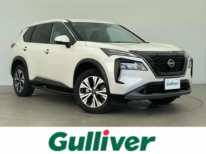 新着情報“エクストレイルS e－4ORCE”2023年式ブリリアントホワイトパール入荷しました！