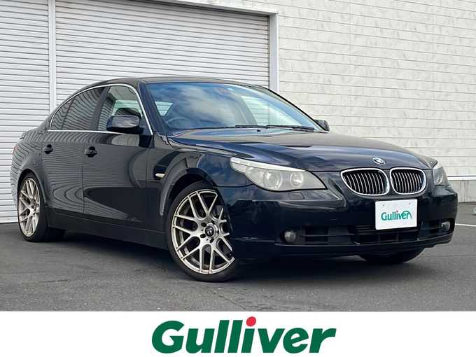 新着情報“５シリーズ525i”2006年式サファイアブラックP入荷しました！
