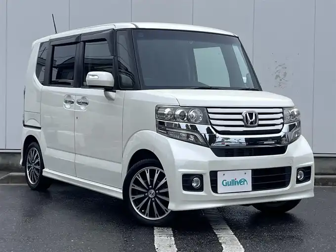 新着情報“Ｎ－ＢＯＸカスタムG・ターボパッケージ”2013年式プレミアムホワイトパール入荷しました！