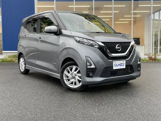 新着情報“デイズハイウェイスター X”2021年式チタニウムグレーメタリック入荷しました！