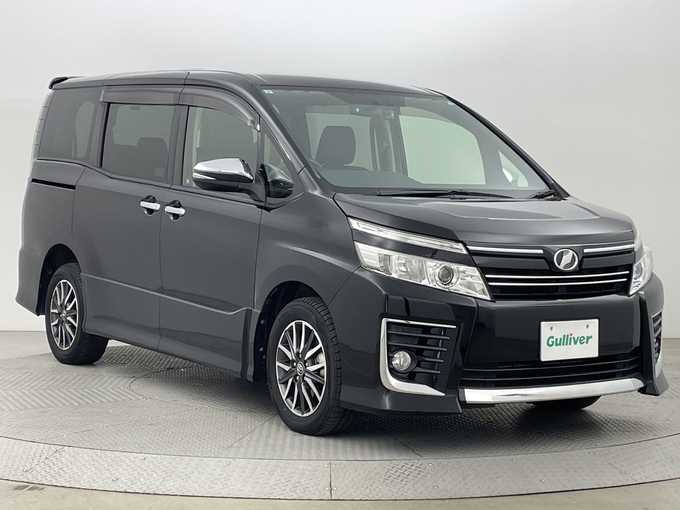 新着情報“ヴォクシーZS 煌”2015年式ブラック入荷しました！