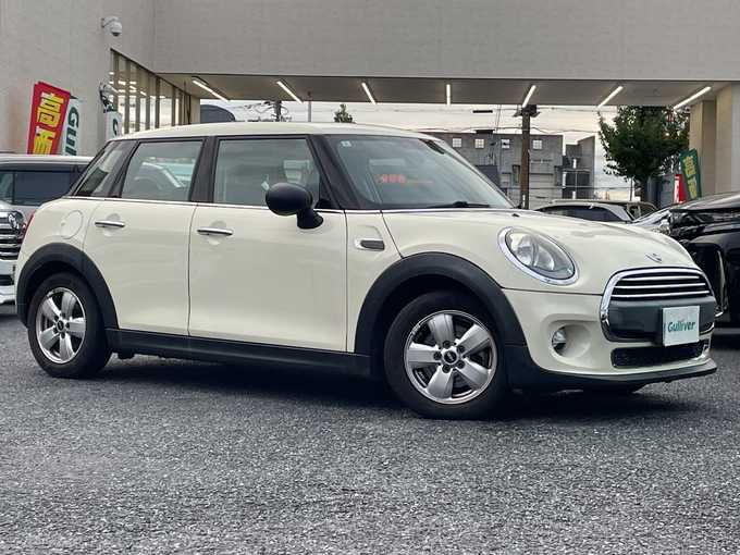 新着情報“ＭＩＮＩワン”2018年式ペッパー・ホワイト入荷しました！