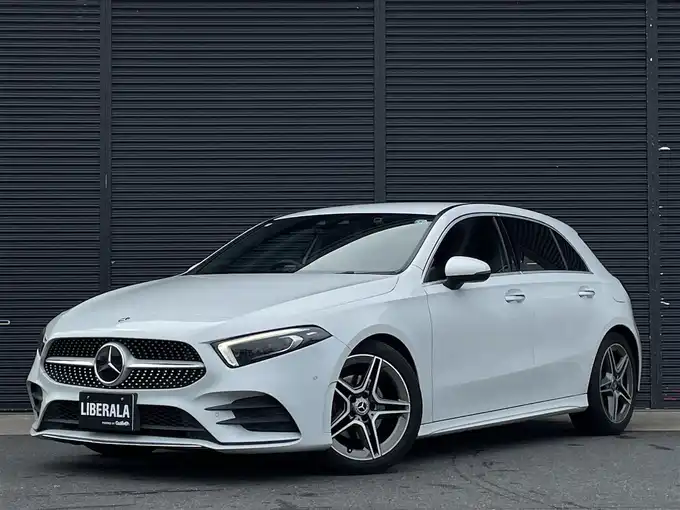 新着情報“ＡクラスA200d AMGライン”2019年式デジタルホワイト入荷しました！