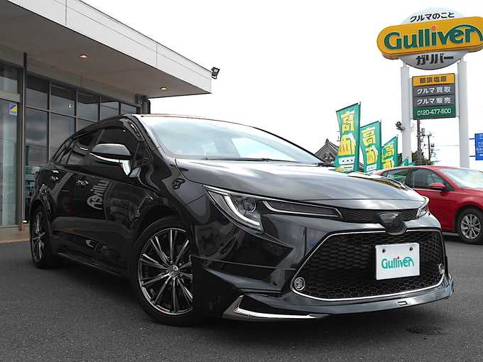 新着情報“カローラツーリングハイブリッド ダブルバイビー”2022年式ブラックマイカ入荷しました！