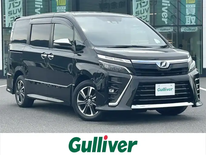 新着情報“ヴォクシーZS 煌Ⅱ”2019年式ブラック入荷しました！