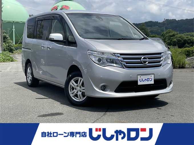 新着情報“セレナ20G アドバンスドセーフティパッケージ”2014年式ブリリアントシルバー入荷しました！