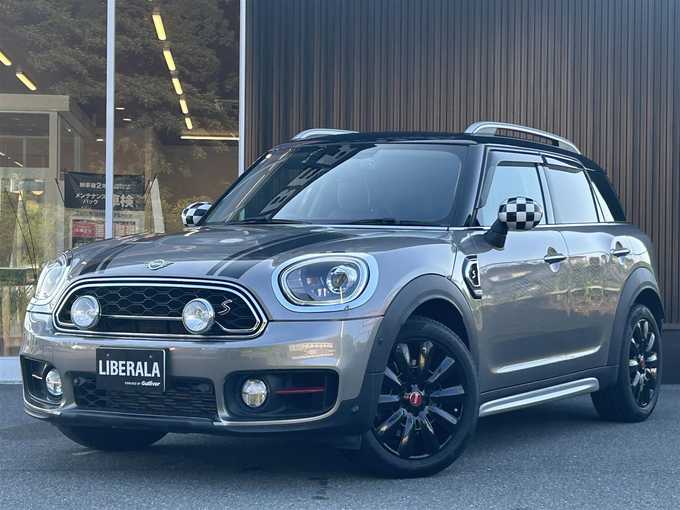 新着情報“ＭＩＮＩクーパーS クロスオーバー”2019年式メルティングシルバーM入荷しました！