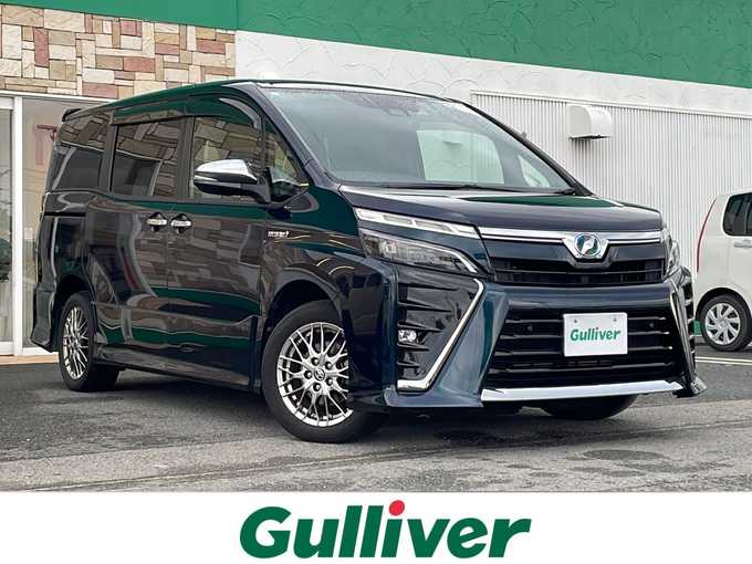 新着情報“ヴォクシーハイブリッドZS 煌Ⅱ”2019年式ブラッキッシュアゲハガラスフレーク入荷しました！