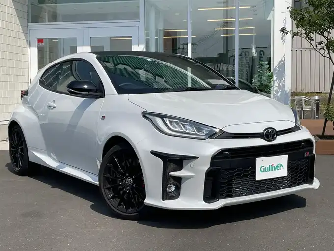新着情報“ＧＲヤリスRZ”2023年式プラチナホワイトパールマイカ入荷しました！