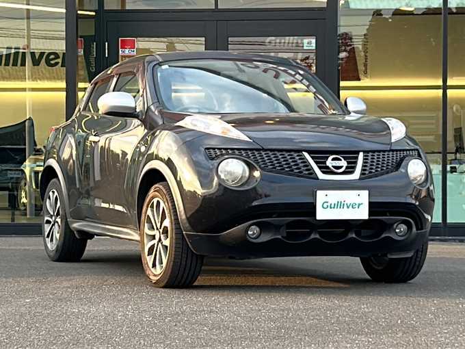 新着情報“ジューク15RX プレミアムホワイトパッケージ”2012年式サファイアブラック入荷しました！