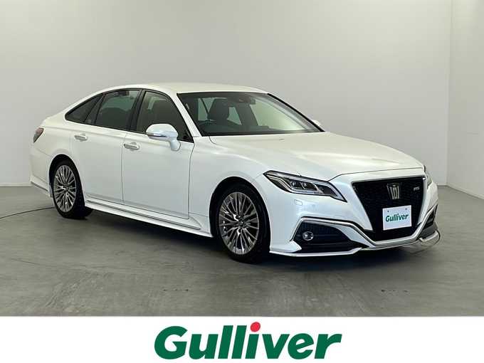 新着情報“クラウンRS アドバンス”2018年式ホワイトパールクリスタルシャイン入荷しました！