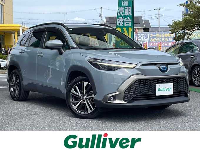 新着情報“カローラクロスハイブリッド Z”2021年式セメントグレーメタリック入荷しました！