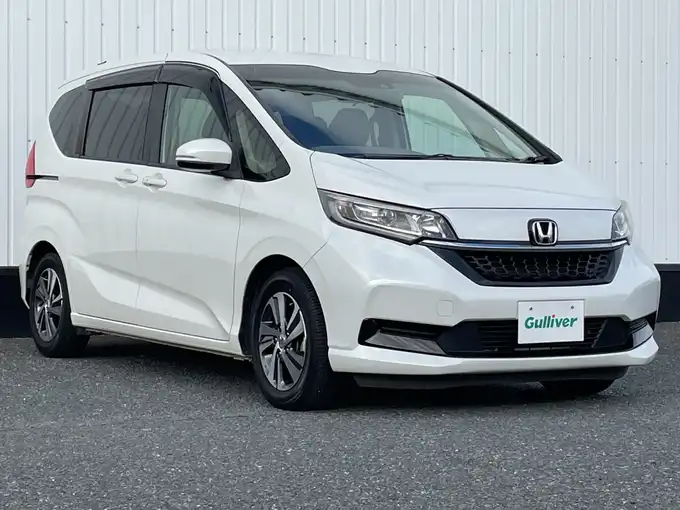 新着情報“フリードG・ホンダセンシング”2019年式プラチナホワイトパール入荷しました！