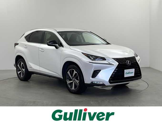 新着情報“ＮＸNX300h 特別仕様車 ブラックシークエンス”2019年式ソニッククォーツ入荷しました！