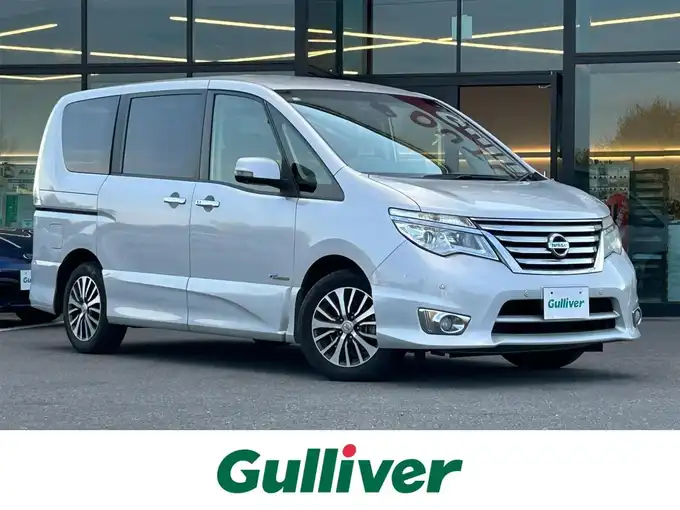 新着情報“セレナハイウェイスター S－ハイブリッド アドバンスドセーフティパッケージ”2014年式ブリリアントシルバー入荷しました！