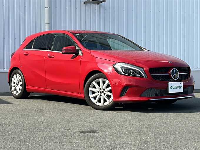 新着情報“ＡクラスA180 スタイル”2017年式ジュピターレッド入荷しました！