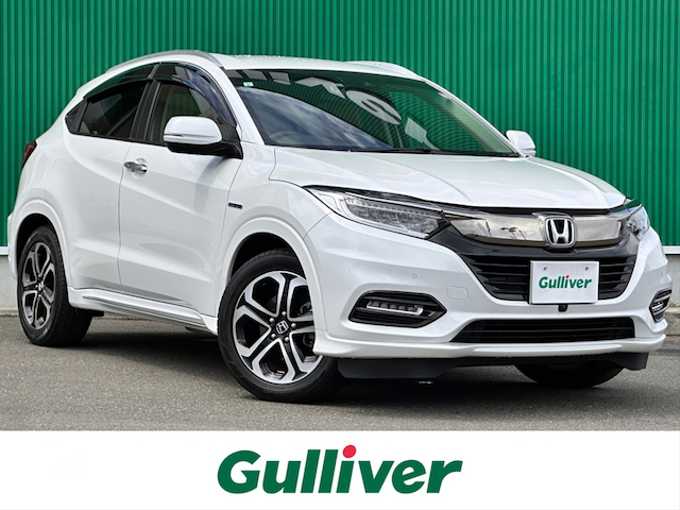 新着情報“ヴェゼルハイブリッドZ・ホンダセンシング”2018年式プラチナホワイトパール入荷しました！