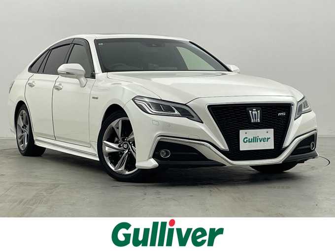 新着情報“クラウンハイブリッドRSアドバンス”2019年式ホワイトパールクリスタルシャイン入荷しました！