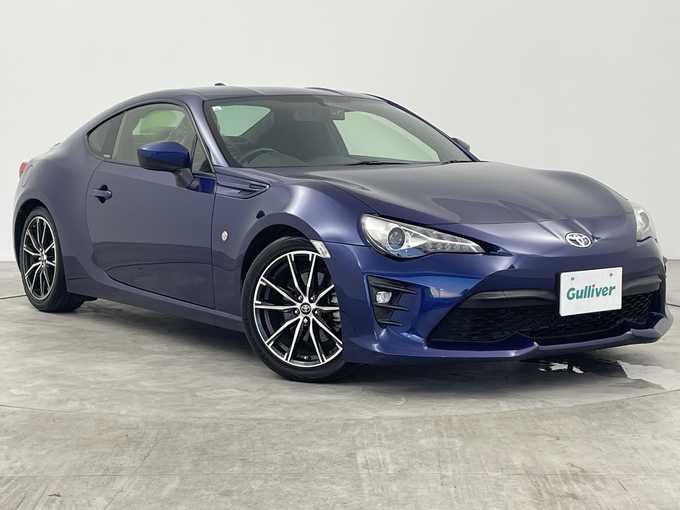新着情報“８６GTリミテッド”2018年式アズライトブルー入荷しました！